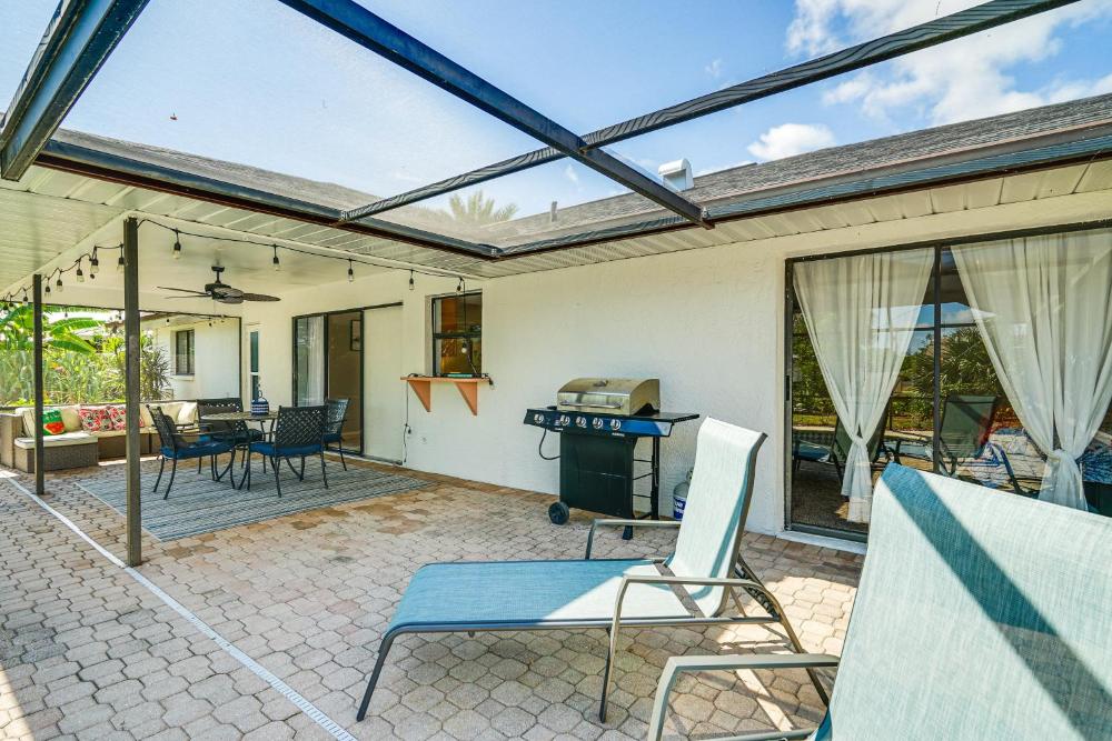 Screened Porch and Heated Pool Cape Coral Home